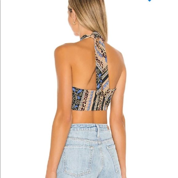 NWT Superdown Alondra Halter wrap crop top in tan blue leopard multicolor SP - Picture 2 of 15